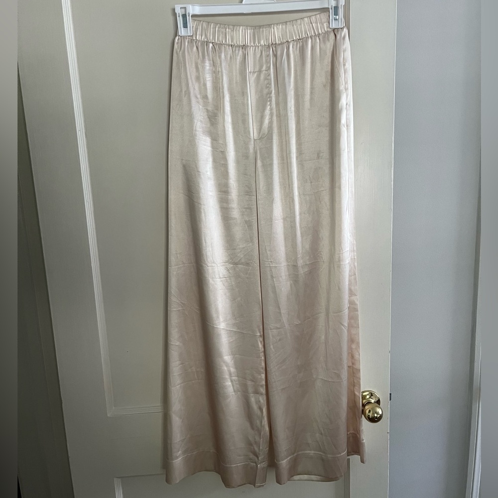 Daily Drills Silky Pants